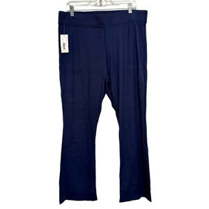 Outdoor Voices NWT’s Rib Kick Flare. Navy Blue. Size XXXL